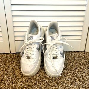 Nike Women’s Air Force I size 7.5